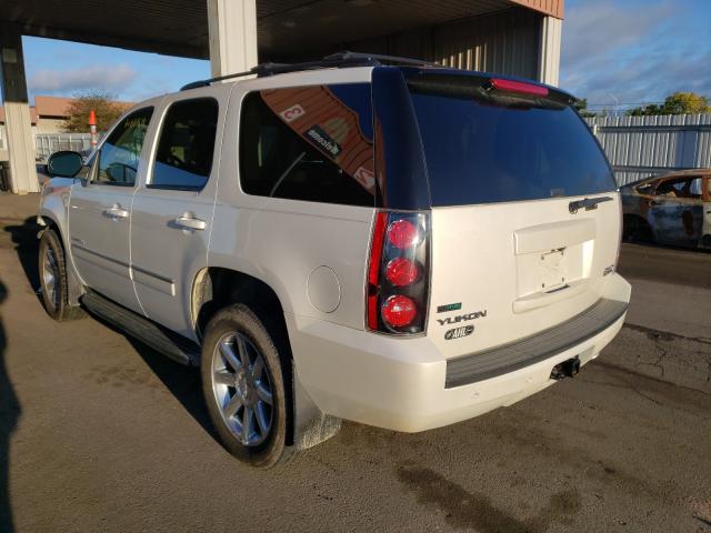 Photo 2 VIN: 1GKS2CE09BR145991 - GMC YUKON 