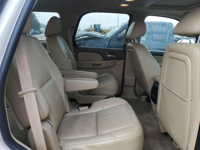 Photo 10 VIN: 1GKS2CE09BR145991 - GMC YUKON 