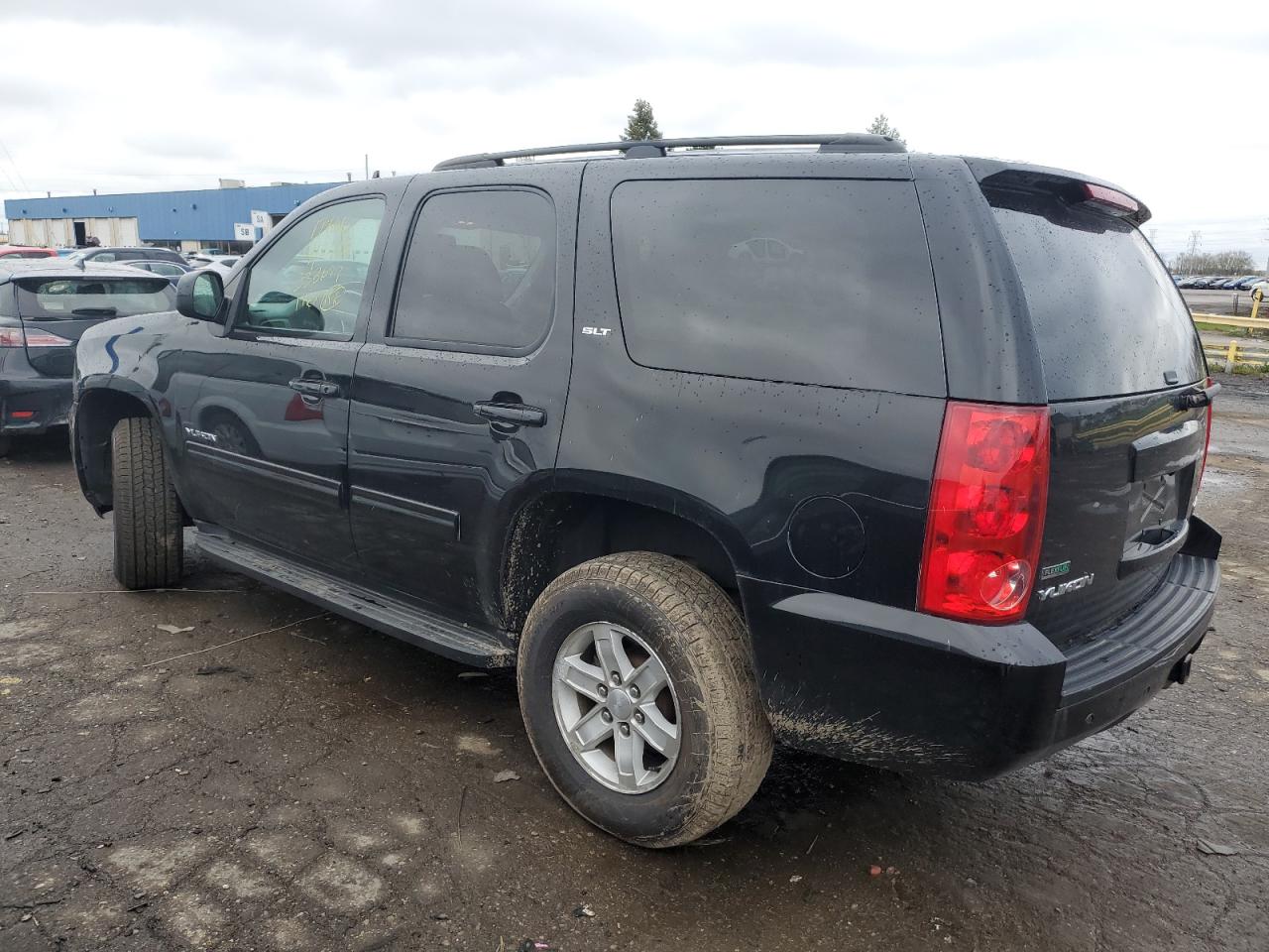 Photo 1 VIN: 1GKS2CE0XBR338697 - GMC YUKON 