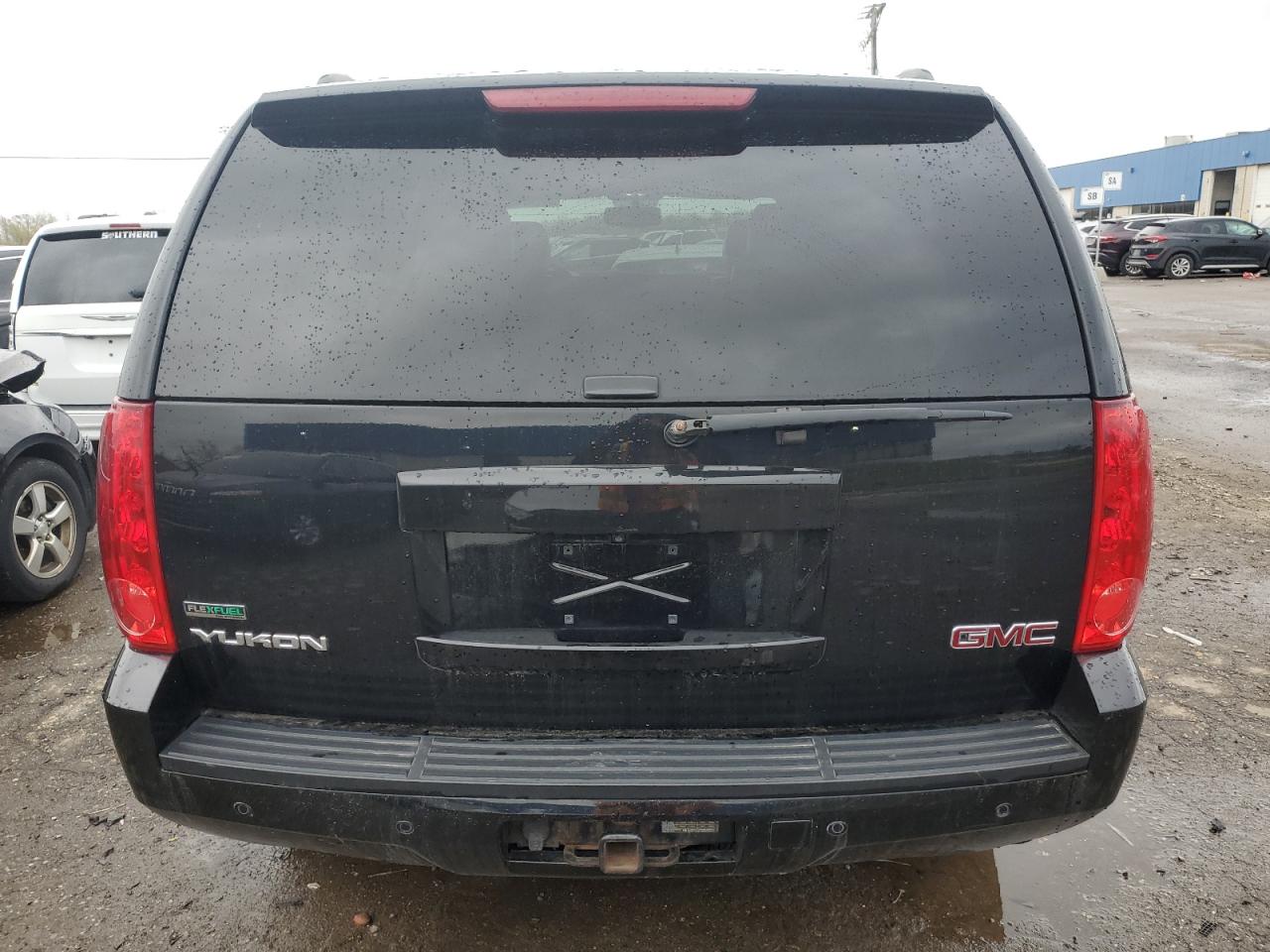 Photo 5 VIN: 1GKS2CE0XBR338697 - GMC YUKON 