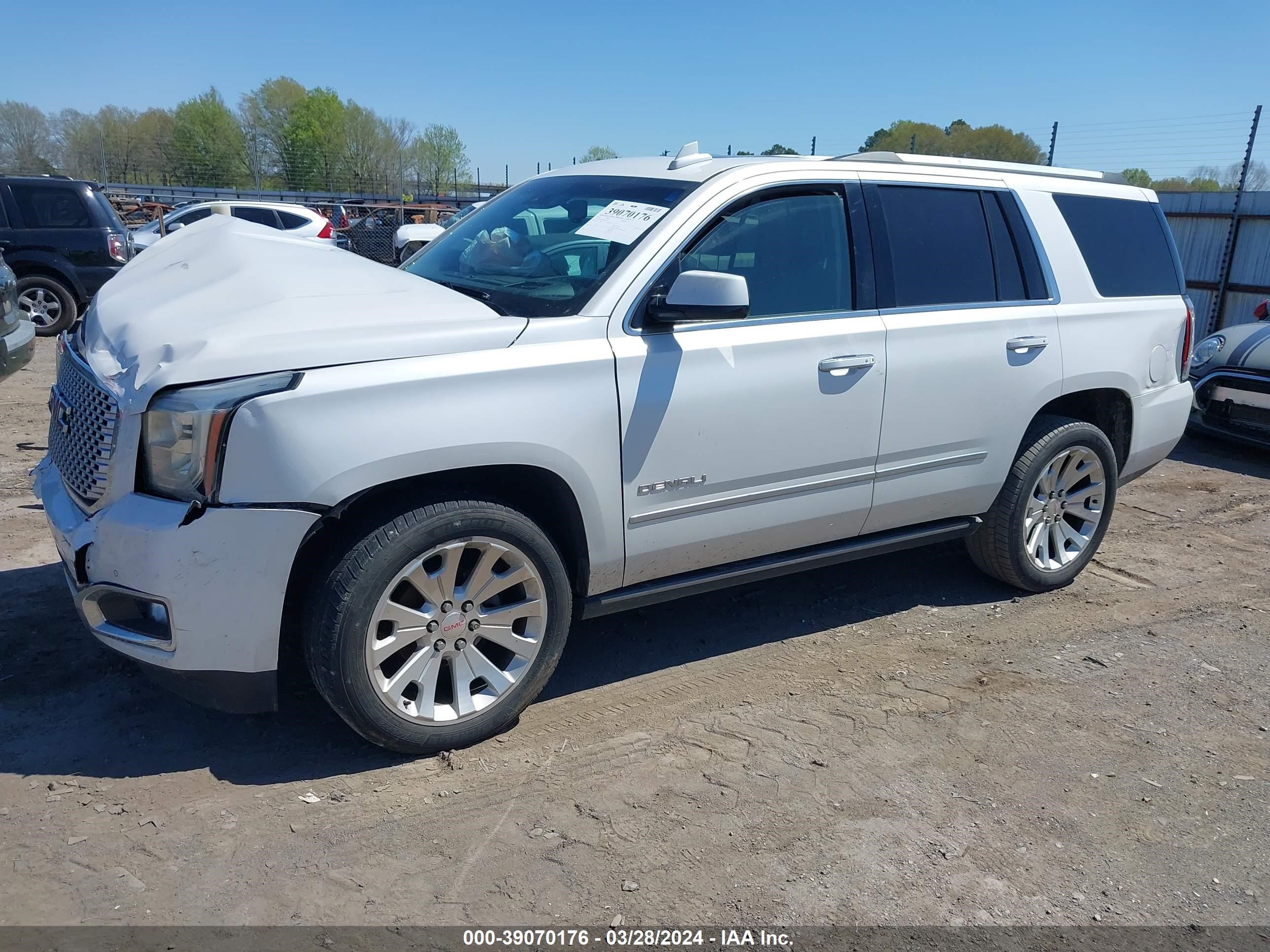 Photo 1 VIN: 1GKS2CKJ0GR402721 - GMC YUKON 