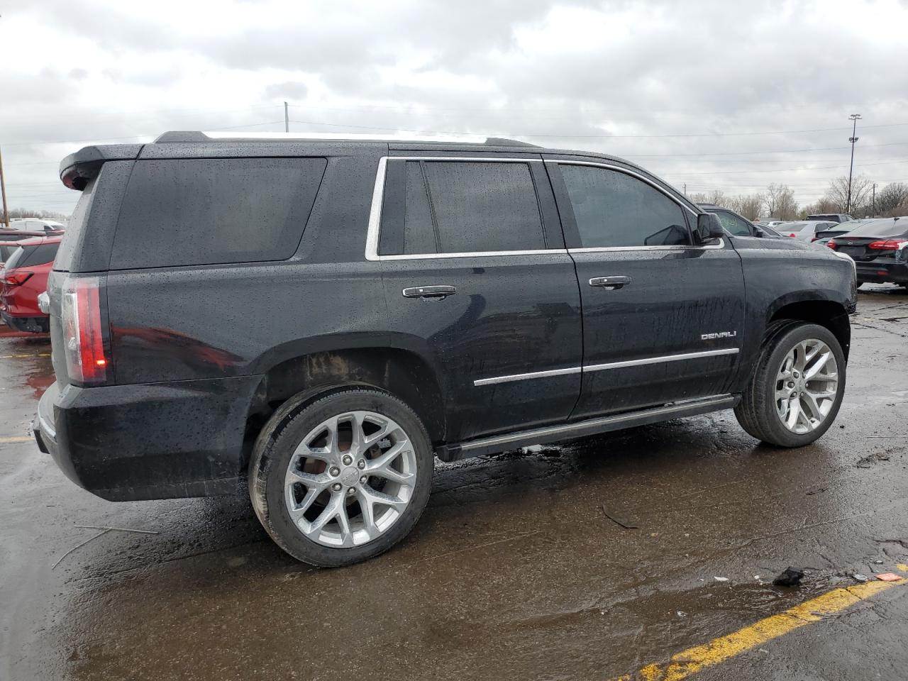 Photo 2 VIN: 1GKS2CKJ0HR173975 - GMC YUKON 