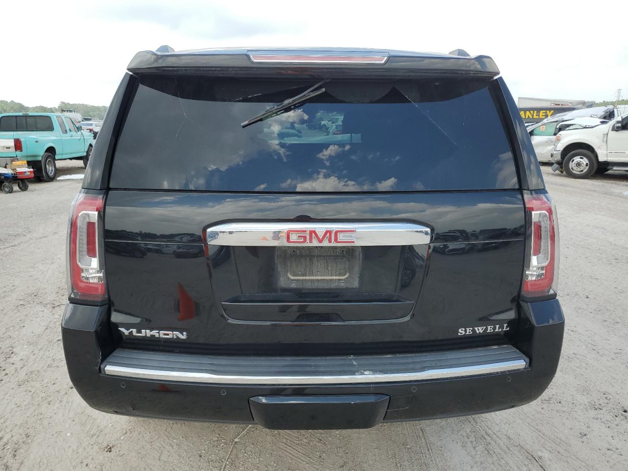 Photo 5 VIN: 1GKS2CKJ1HR252216 - GMC YUKON 