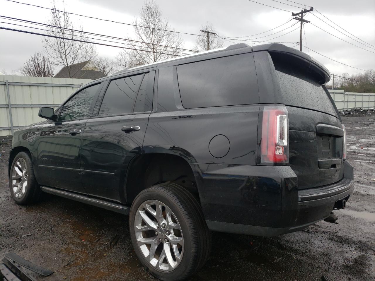 Photo 1 VIN: 1GKS2CKJ2HR398253 - GMC YUKON 