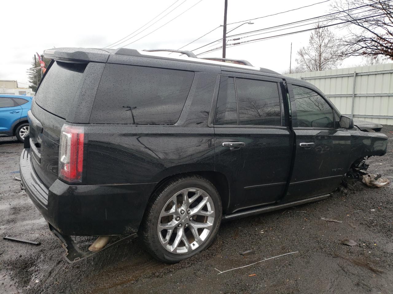 Photo 2 VIN: 1GKS2CKJ2HR398253 - GMC YUKON 