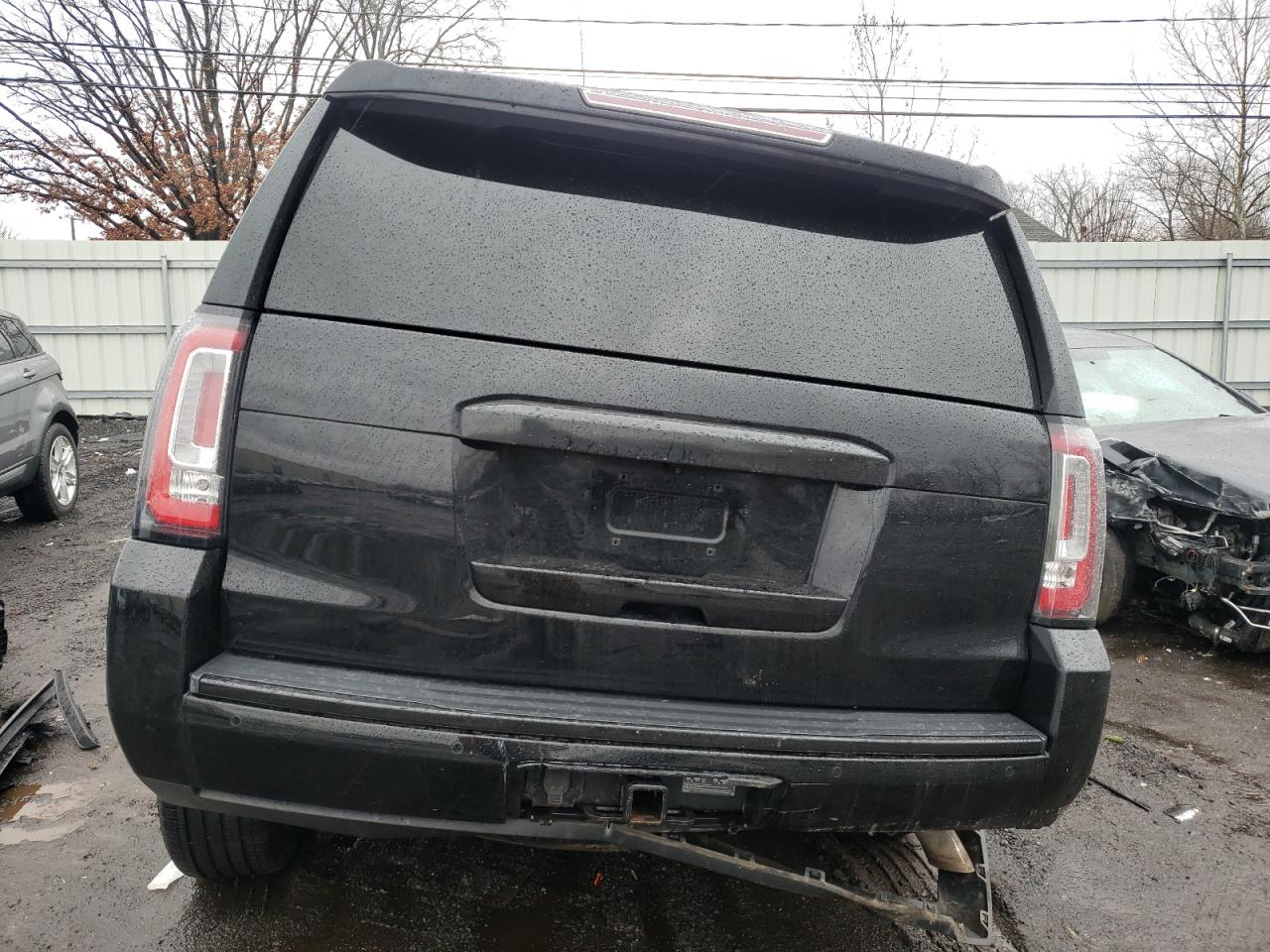 Photo 5 VIN: 1GKS2CKJ2HR398253 - GMC YUKON 