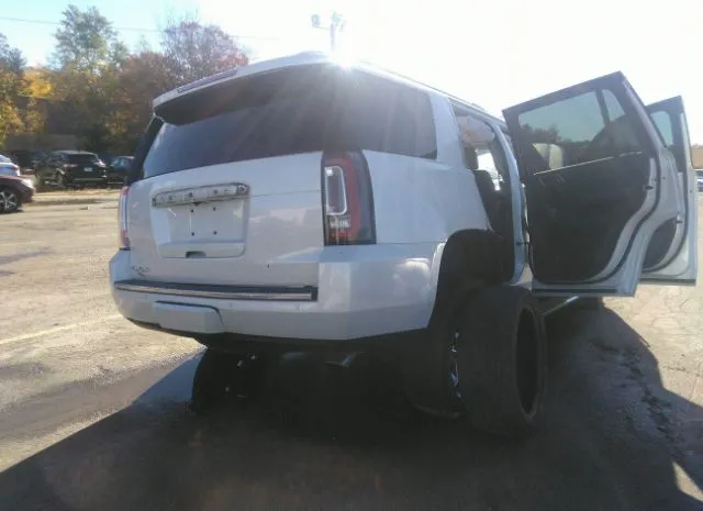 Photo 3 VIN: 1GKS2CKJ2KR106821 - GMC YUKON 