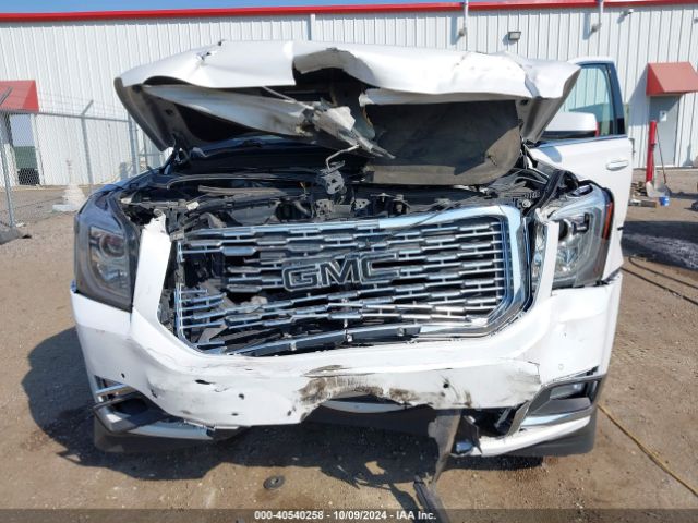 Photo 5 VIN: 1GKS2CKJ3JR330825 - GMC YUKON 