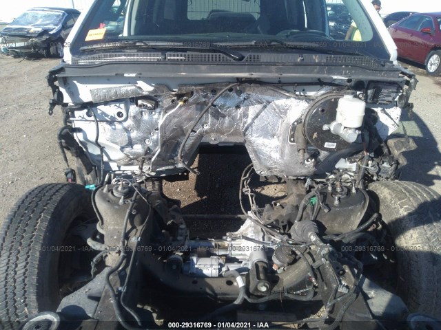 Photo 9 VIN: 1GKS2CKJ3JR364313 - GMC YUKON 