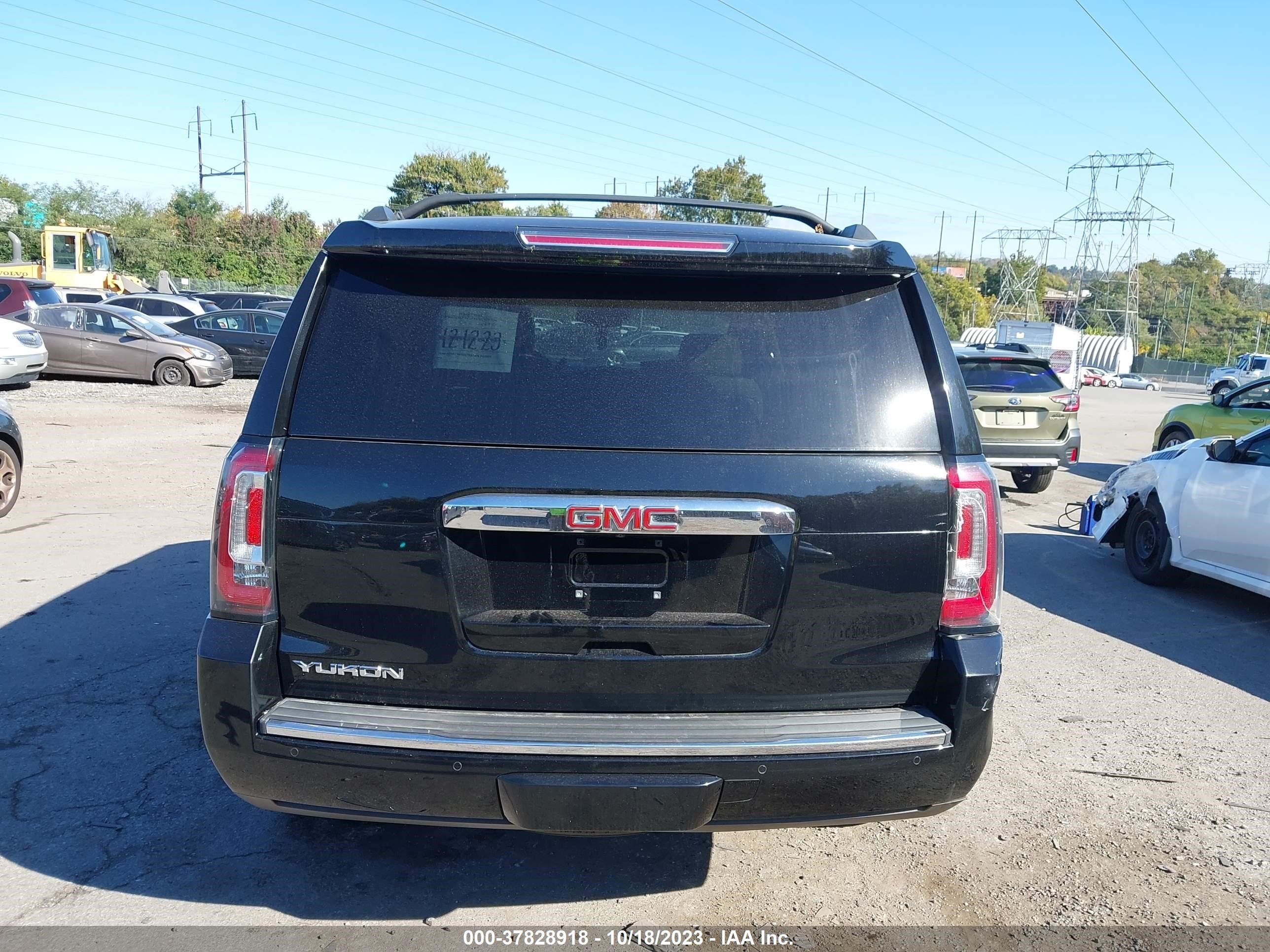 Photo 16 VIN: 1GKS2CKJ5FR521198 - GMC YUKON 