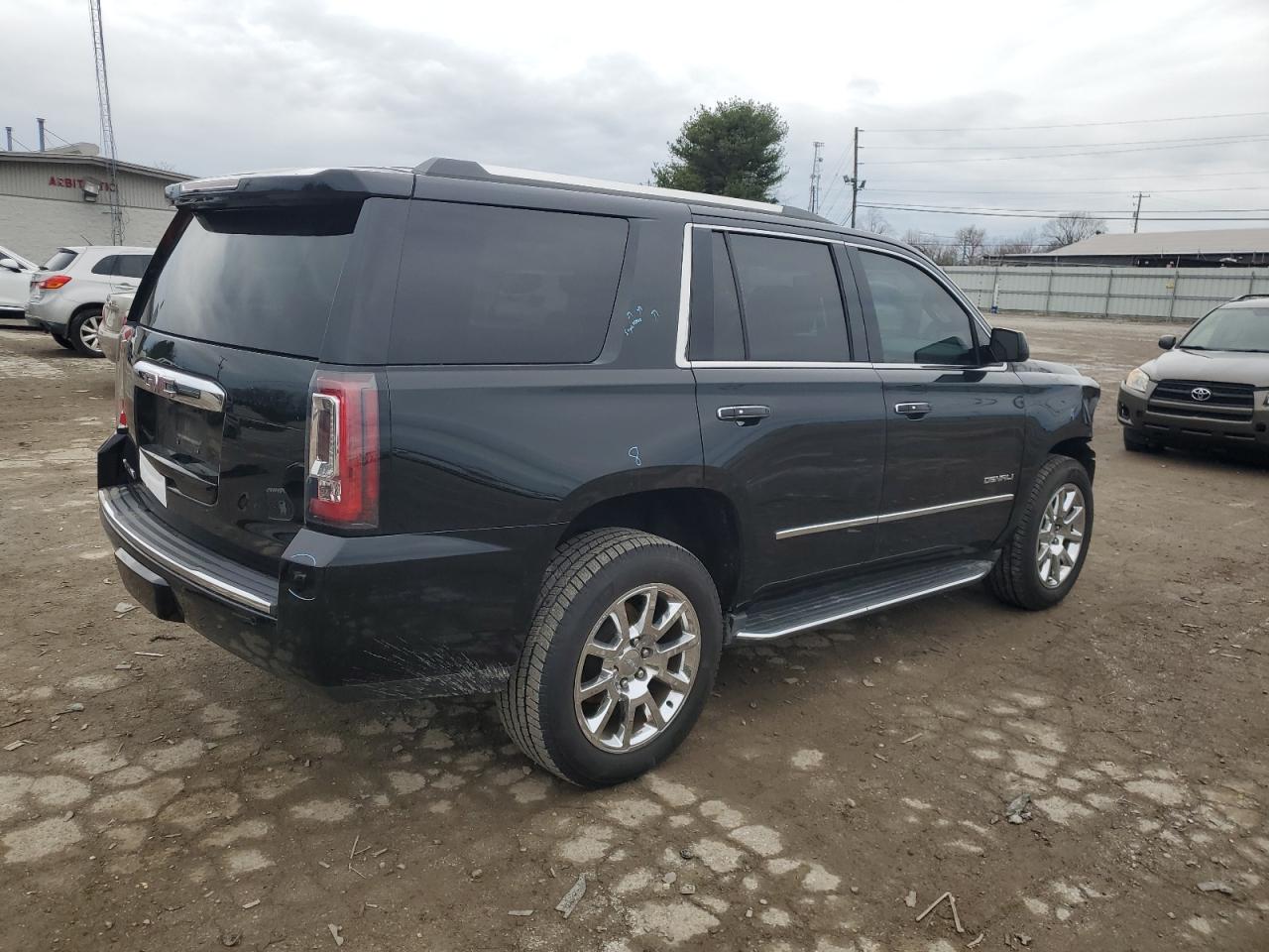 Photo 2 VIN: 1GKS2CKJ5FR596919 - GMC YUKON 