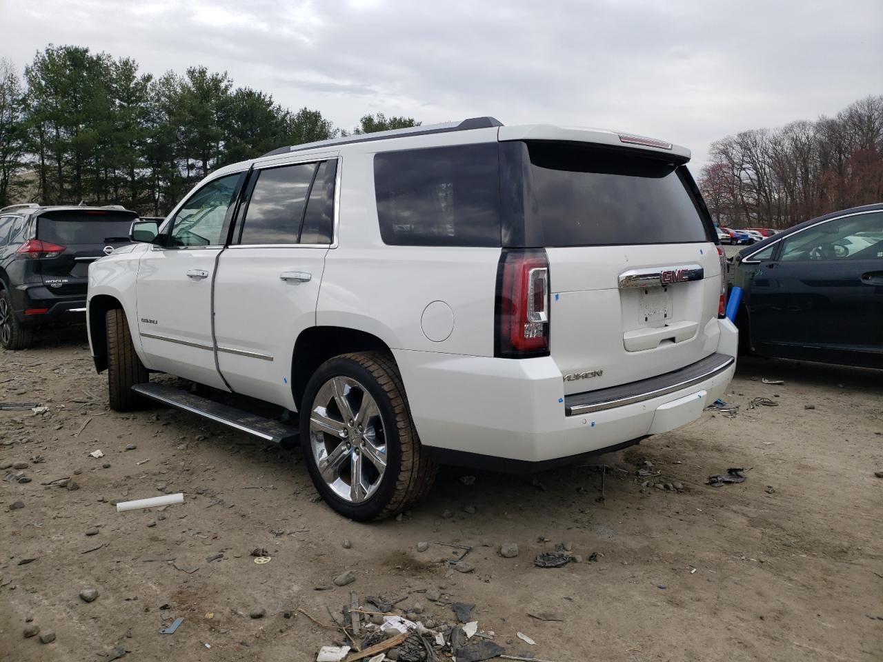 Photo 1 VIN: 1GKS2CKJ5HR265647 - GMC YUKON 