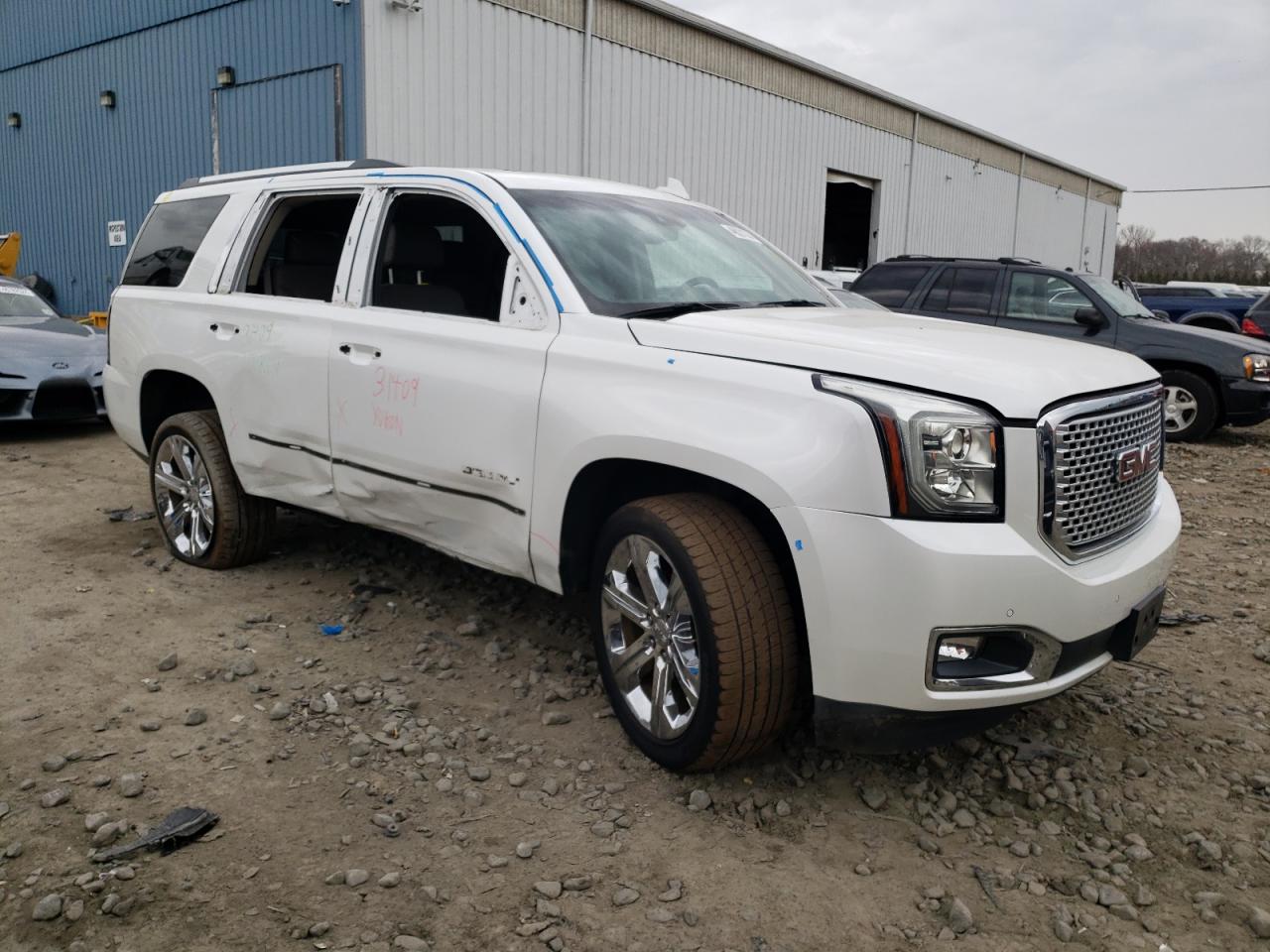 Photo 3 VIN: 1GKS2CKJ5HR265647 - GMC YUKON 