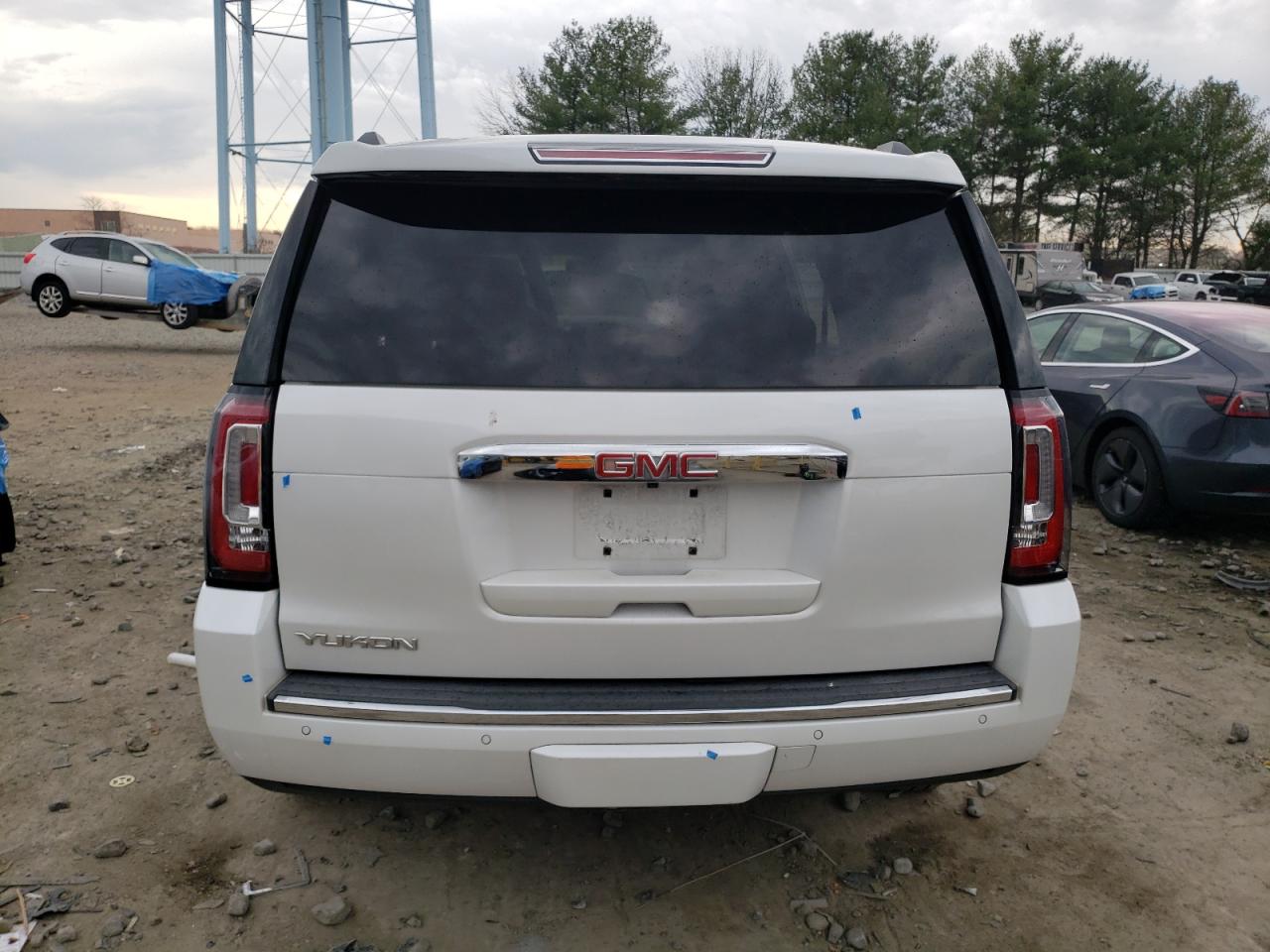 Photo 5 VIN: 1GKS2CKJ5HR265647 - GMC YUKON 