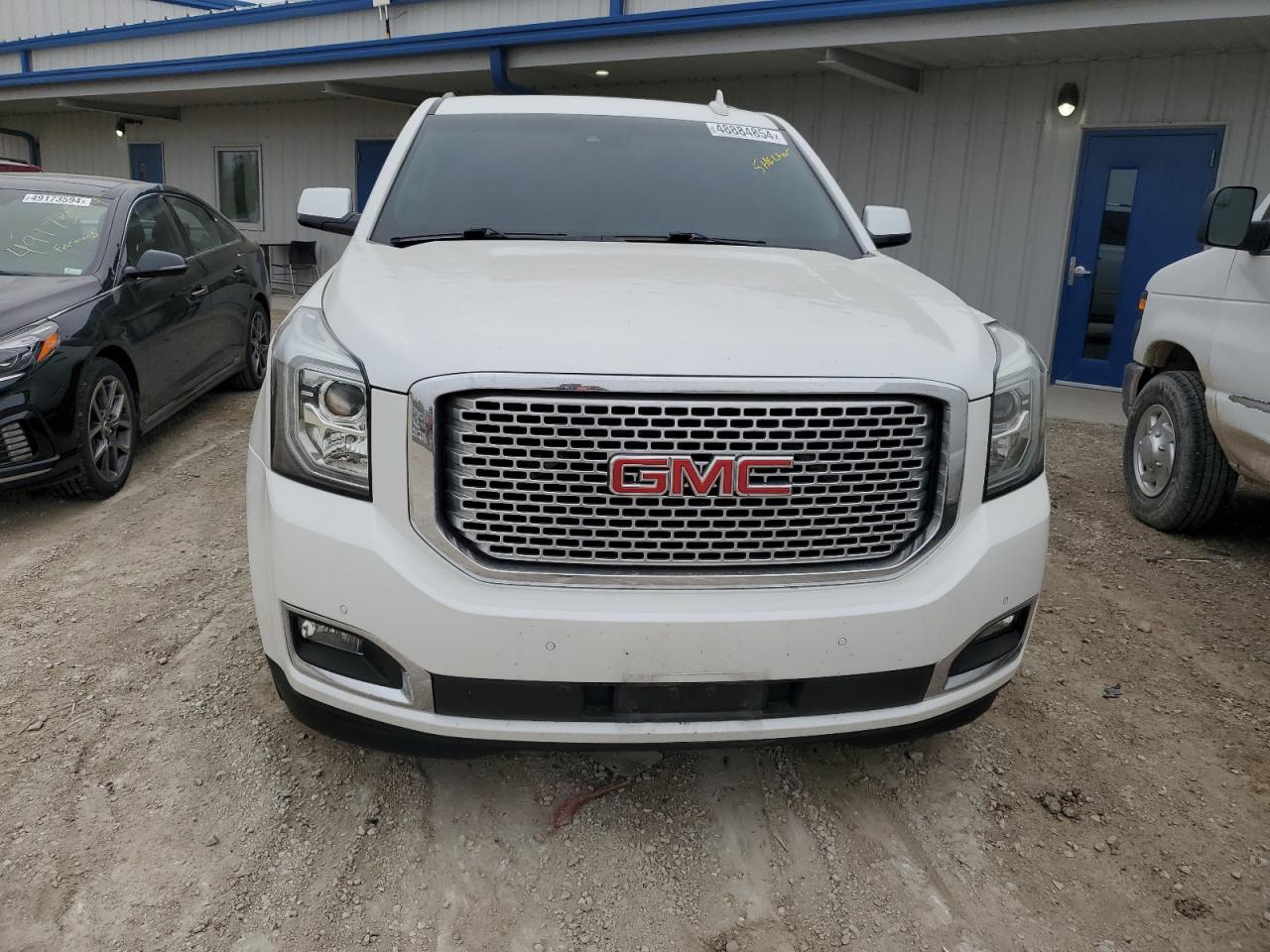 Photo 4 VIN: 1GKS2CKJ8GR390334 - GMC YUKON 