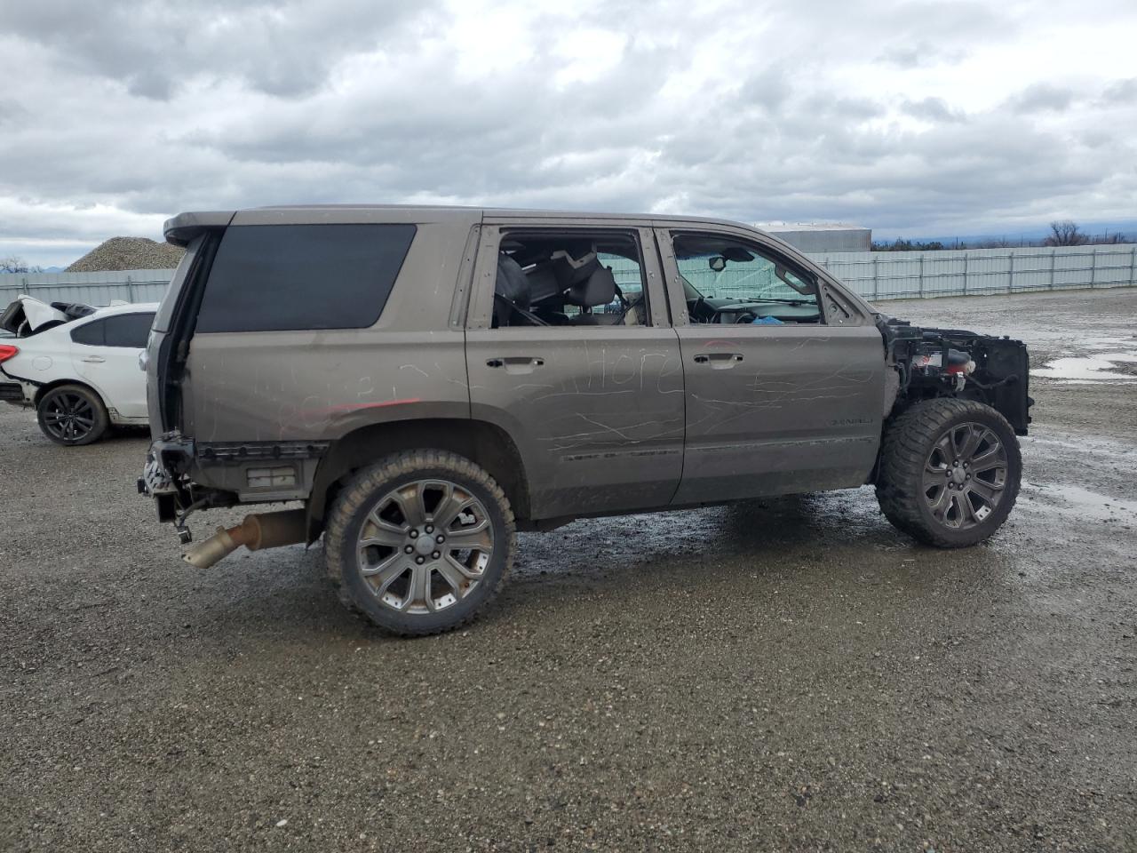 Photo 2 VIN: 1GKS2CKJXFR658492 - GMC YUKON 