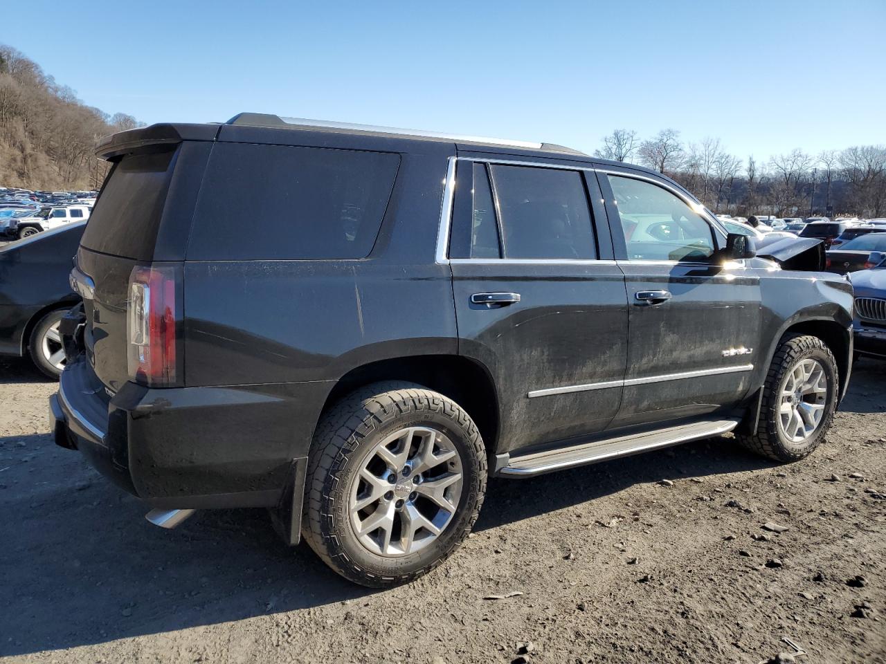 Photo 2 VIN: 1GKS2CKJXHR144838 - GMC YUKON 