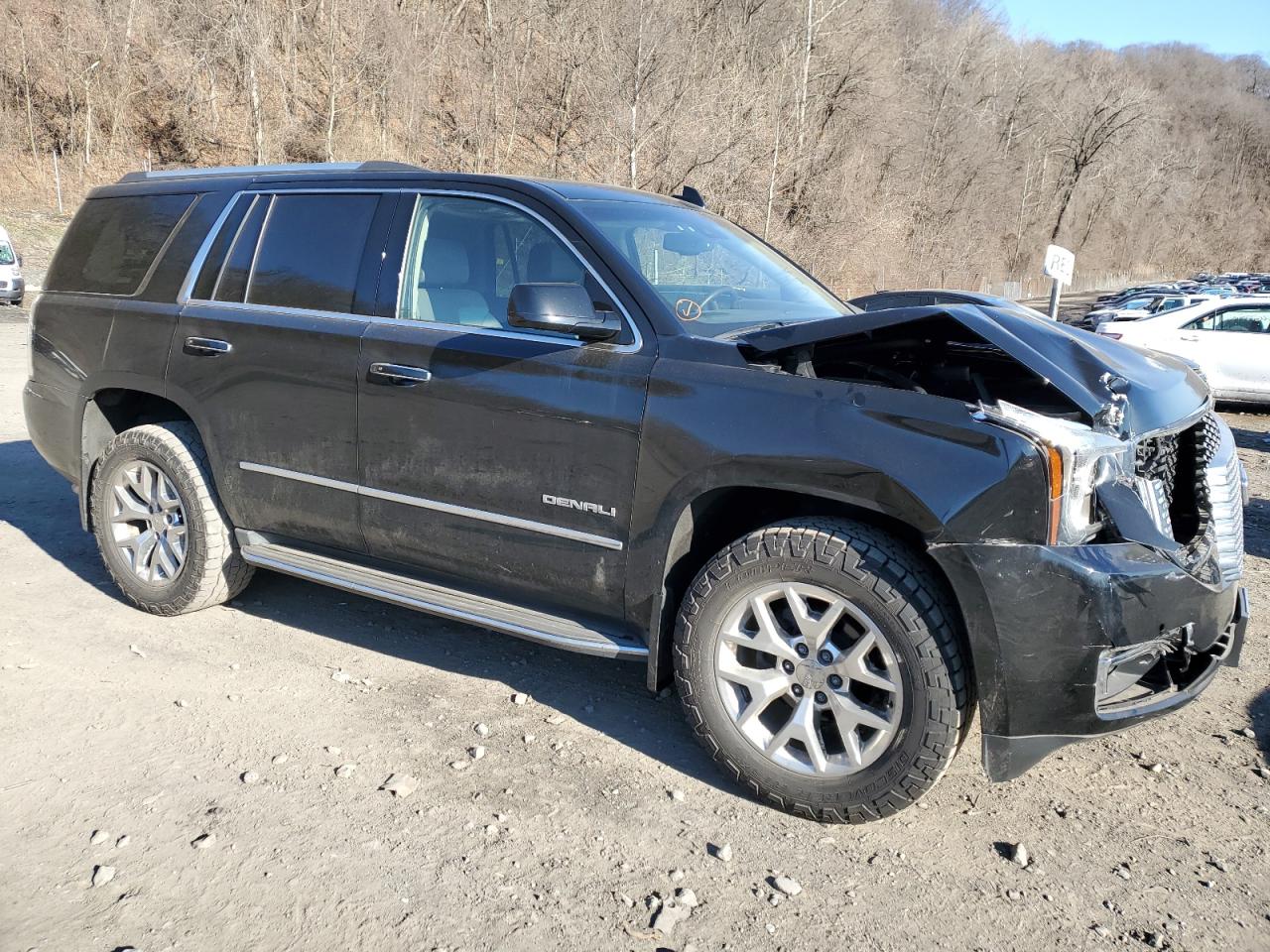 Photo 3 VIN: 1GKS2CKJXHR144838 - GMC YUKON 