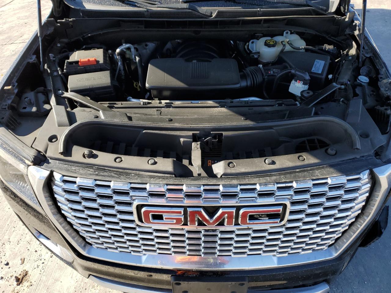 Photo 11 VIN: 1GKS2DKL1MR329183 - GMC YUKON 