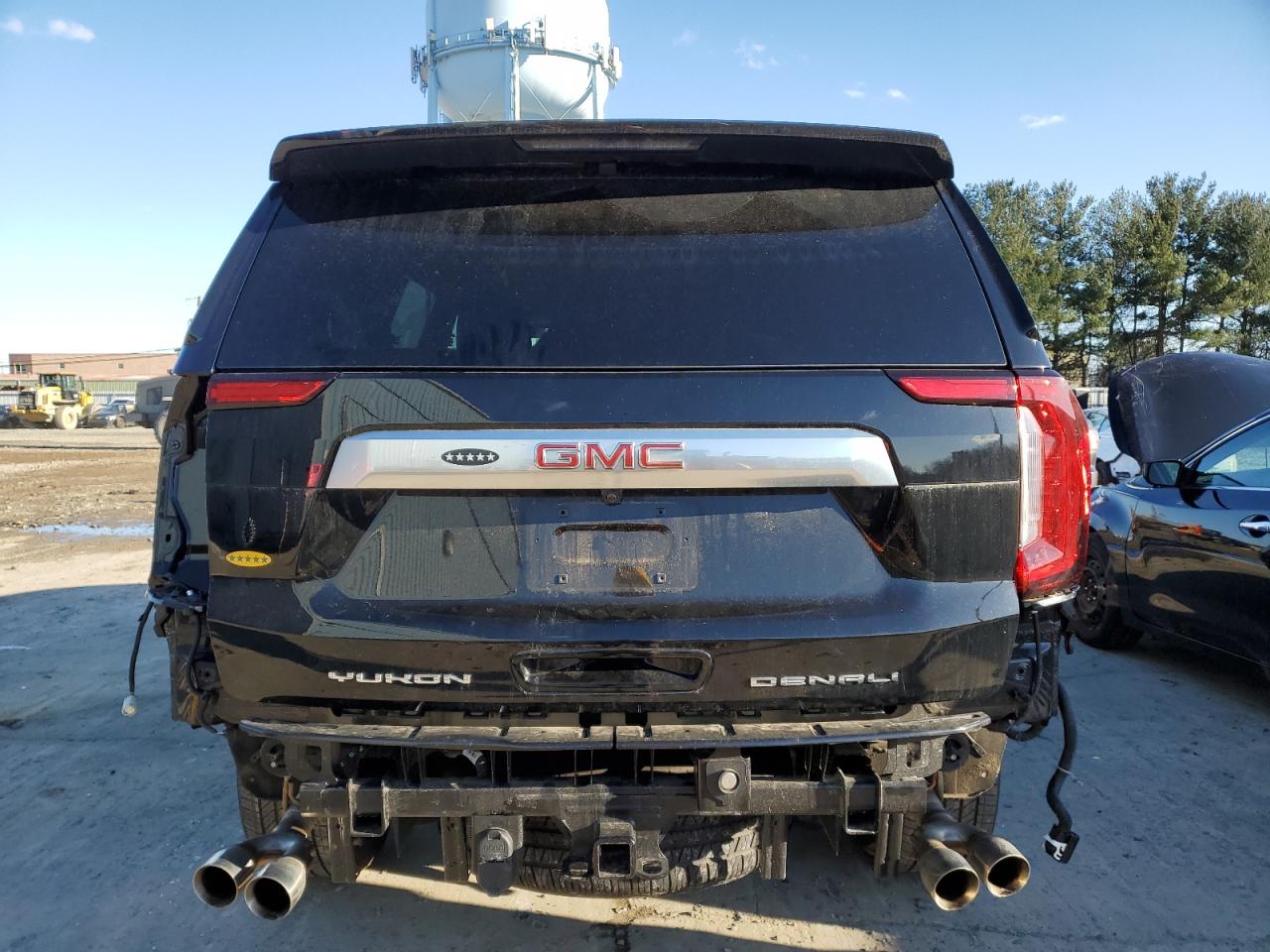 Photo 5 VIN: 1GKS2DKL3NR359979 - GMC YUKON 