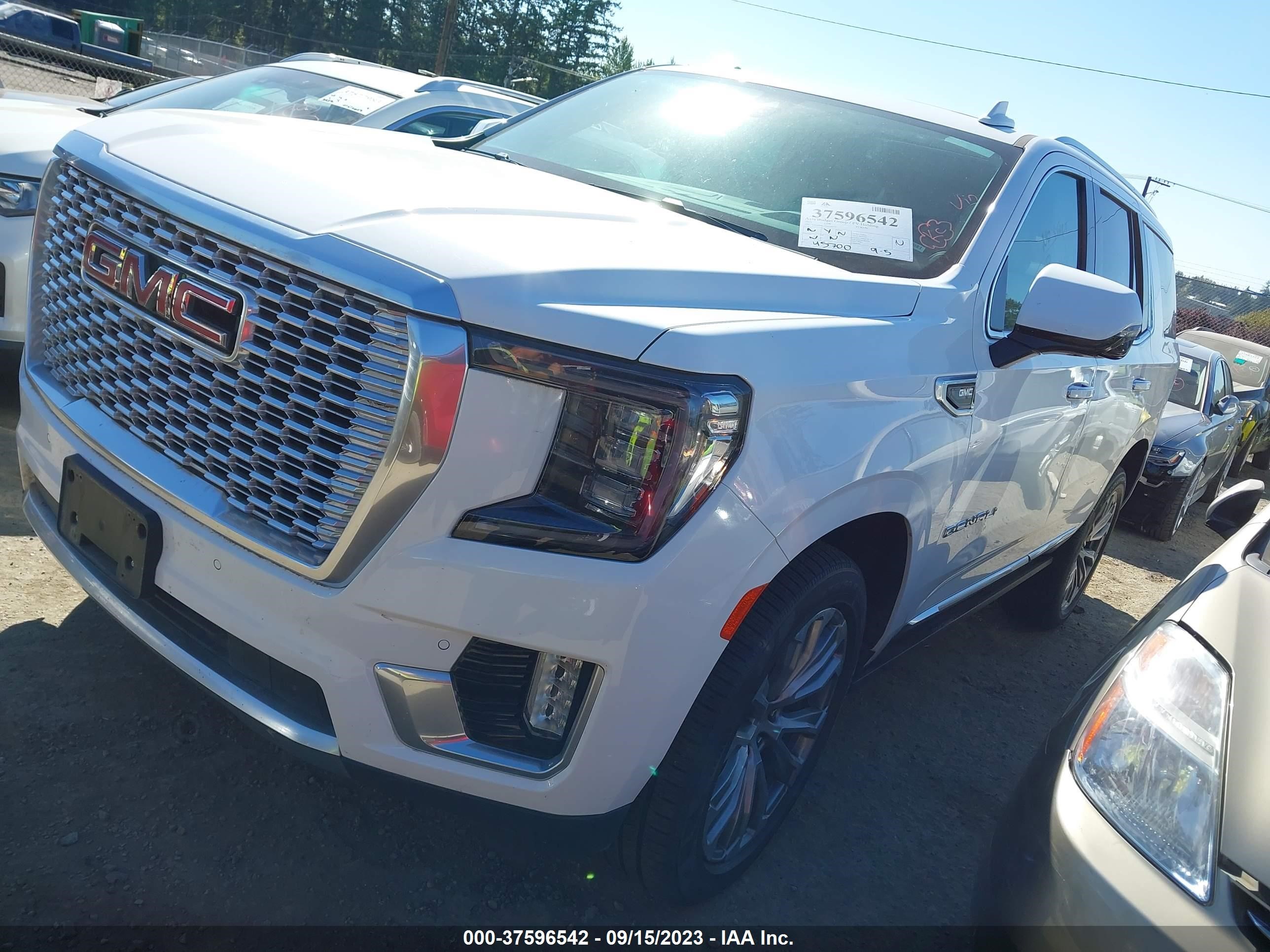 Photo 1 VIN: 1GKS2DKL5MR342079 - GMC YUKON 