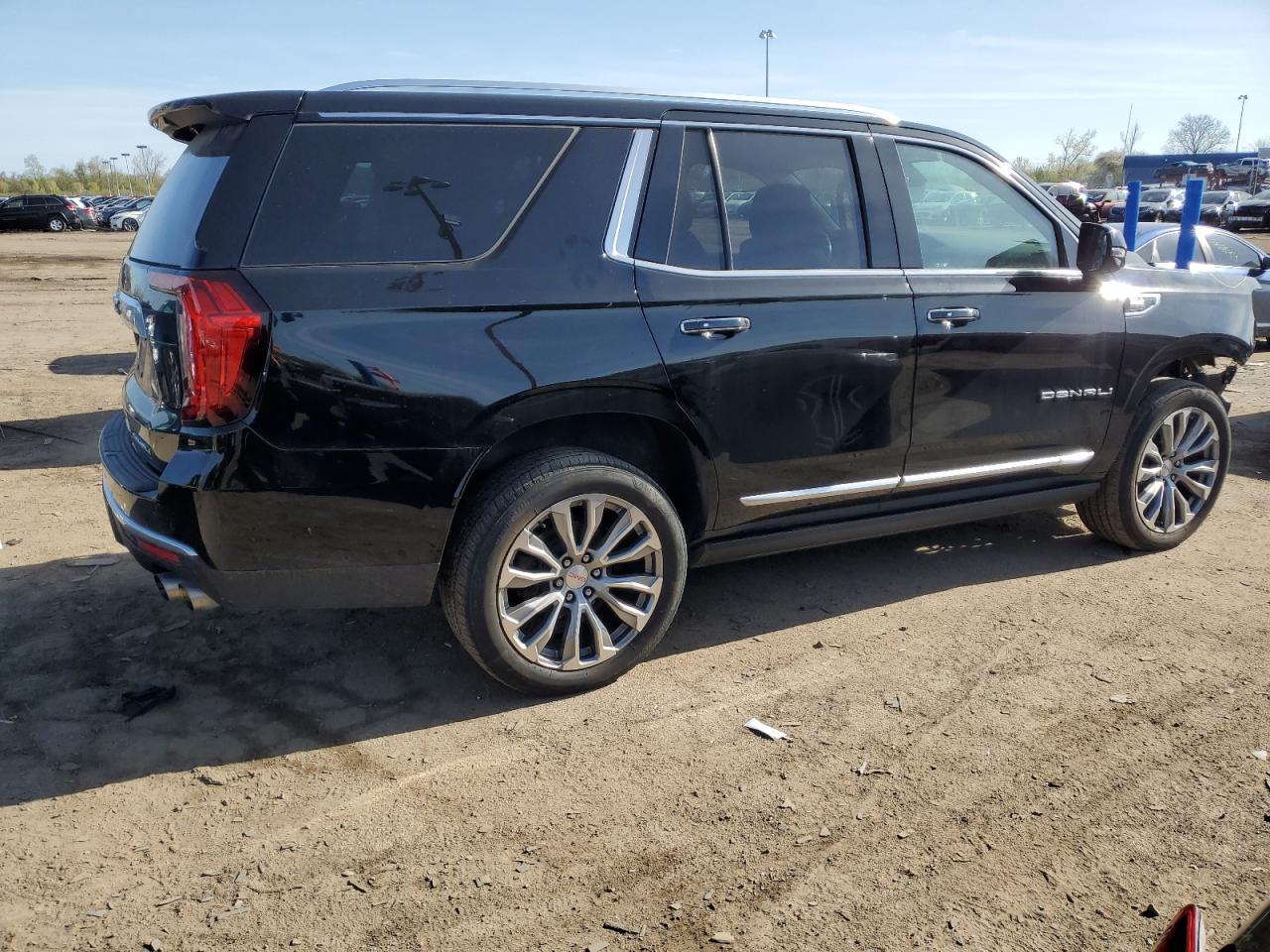 Photo 2 VIN: 1GKS2DKL5NR150713 - GMC YUKON 