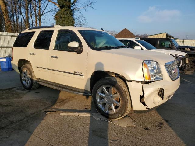 Photo 3 VIN: 1GKS2EEF0CR241364 - GMC YUKON 