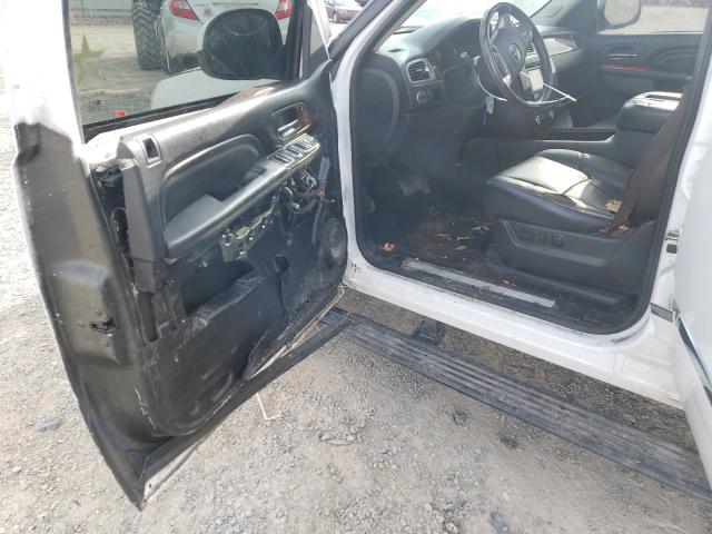 Photo 9 VIN: 1GKS2EEF3DR330573 - GMC YUKON DENA 