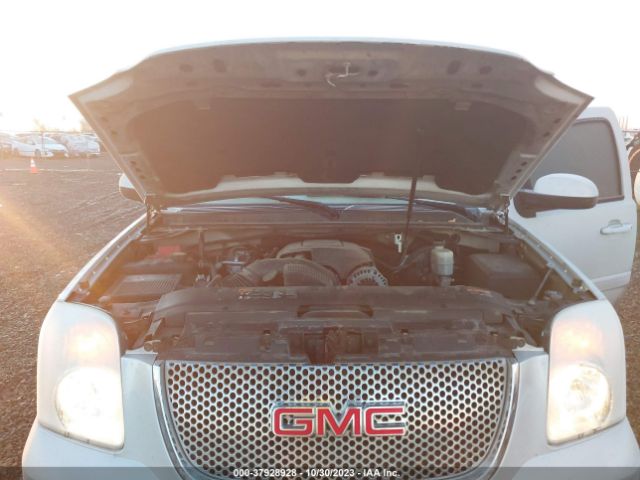 Photo 9 VIN: 1GKS2EEF4DR217571 - GMC YUKON 