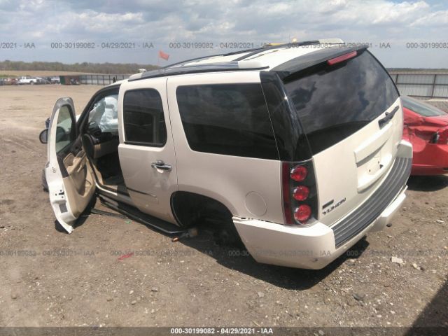 Photo 2 VIN: 1GKS2EEF6BR212949 - GMC YUKON 