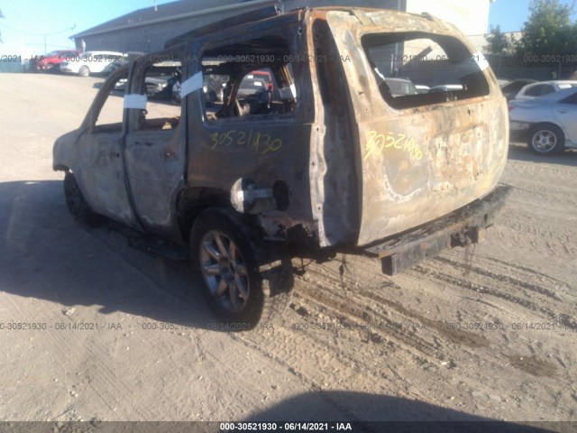 Photo 2 VIN: 1GKS2EEF6BR216340 - GMC YUKON 