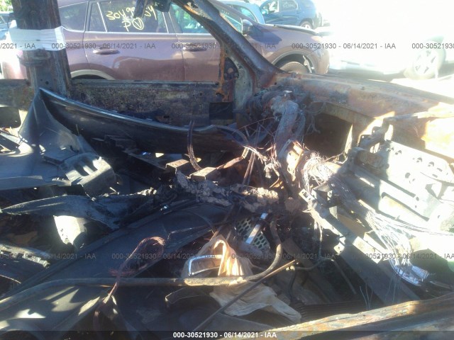 Photo 4 VIN: 1GKS2EEF6BR216340 - GMC YUKON 