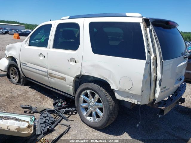 Photo 2 VIN: 1GKS2EEF8BR279939 - GMC YUKON 