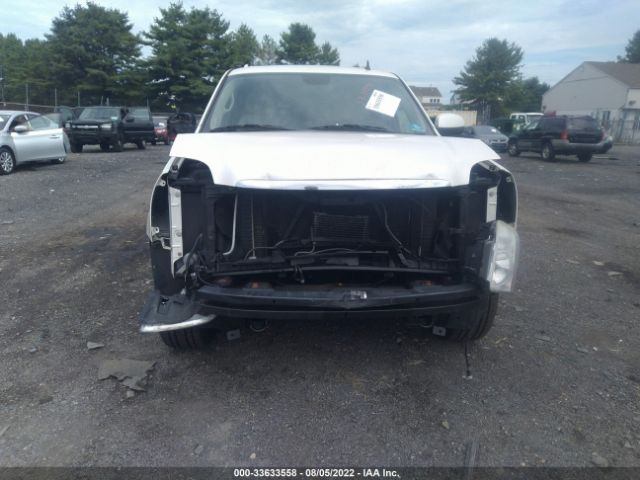 Photo 5 VIN: 1GKS2EEF8BR352145 - GMC YUKON 