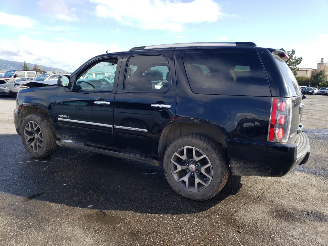 Photo 1 VIN: 1GKS2EEF8ER130709 - GMC YUKON 