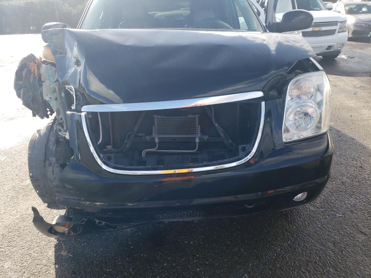 Photo 11 VIN: 1GKS2EEF8ER130709 - GMC YUKON 