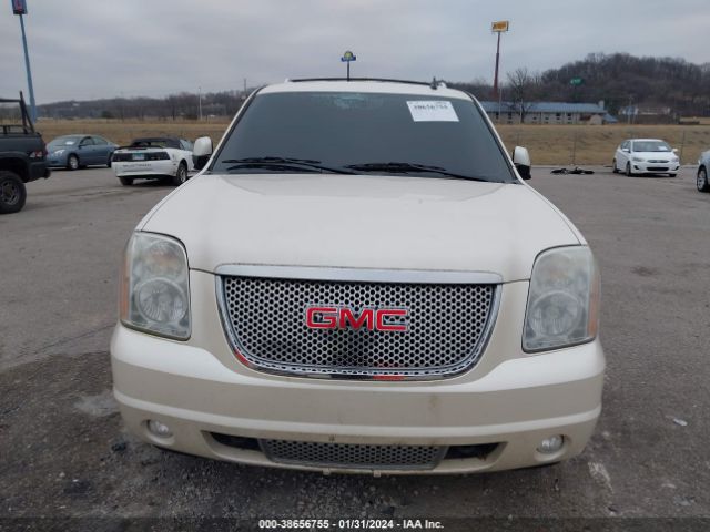 Photo 5 VIN: 1GKS2EEF9CR310472 - GMC YUKON 