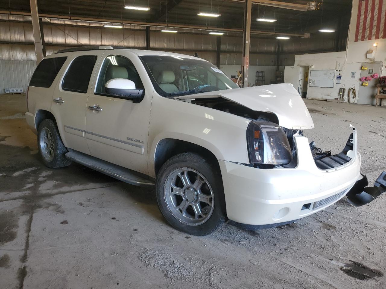 Photo 3 VIN: 1GKS2EEFXBR218995 - GMC YUKON 