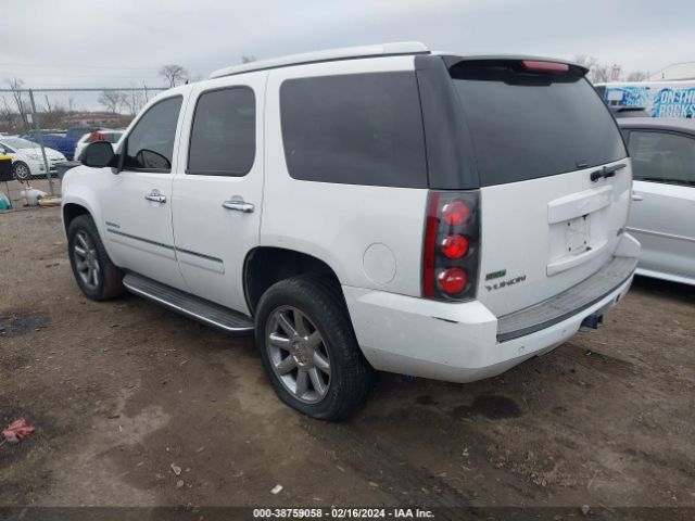 Photo 2 VIN: 1GKS2EEFXBR258848 - GMC YUKON 