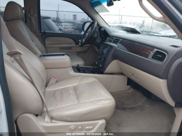 Photo 4 VIN: 1GKS2EEFXBR258848 - GMC YUKON 