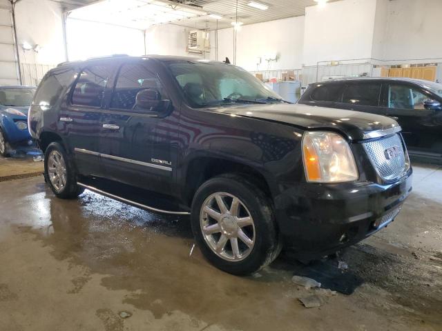 Photo 3 VIN: 1GKS2EEFXCR114783 - GMC YUKON 