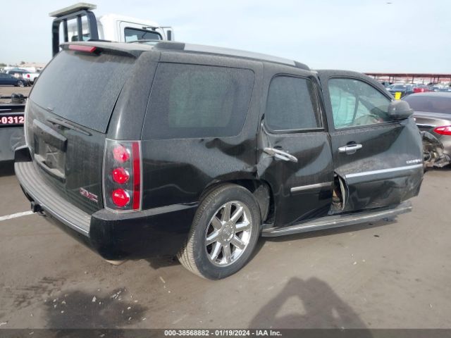 Photo 3 VIN: 1GKS2EEFXDR158347 - GMC YUKON 