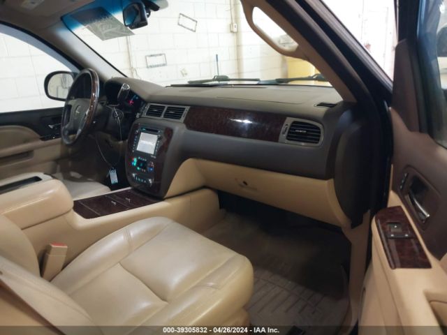 Photo 4 VIN: 1GKS2EEFXDR271926 - GMC YUKON 