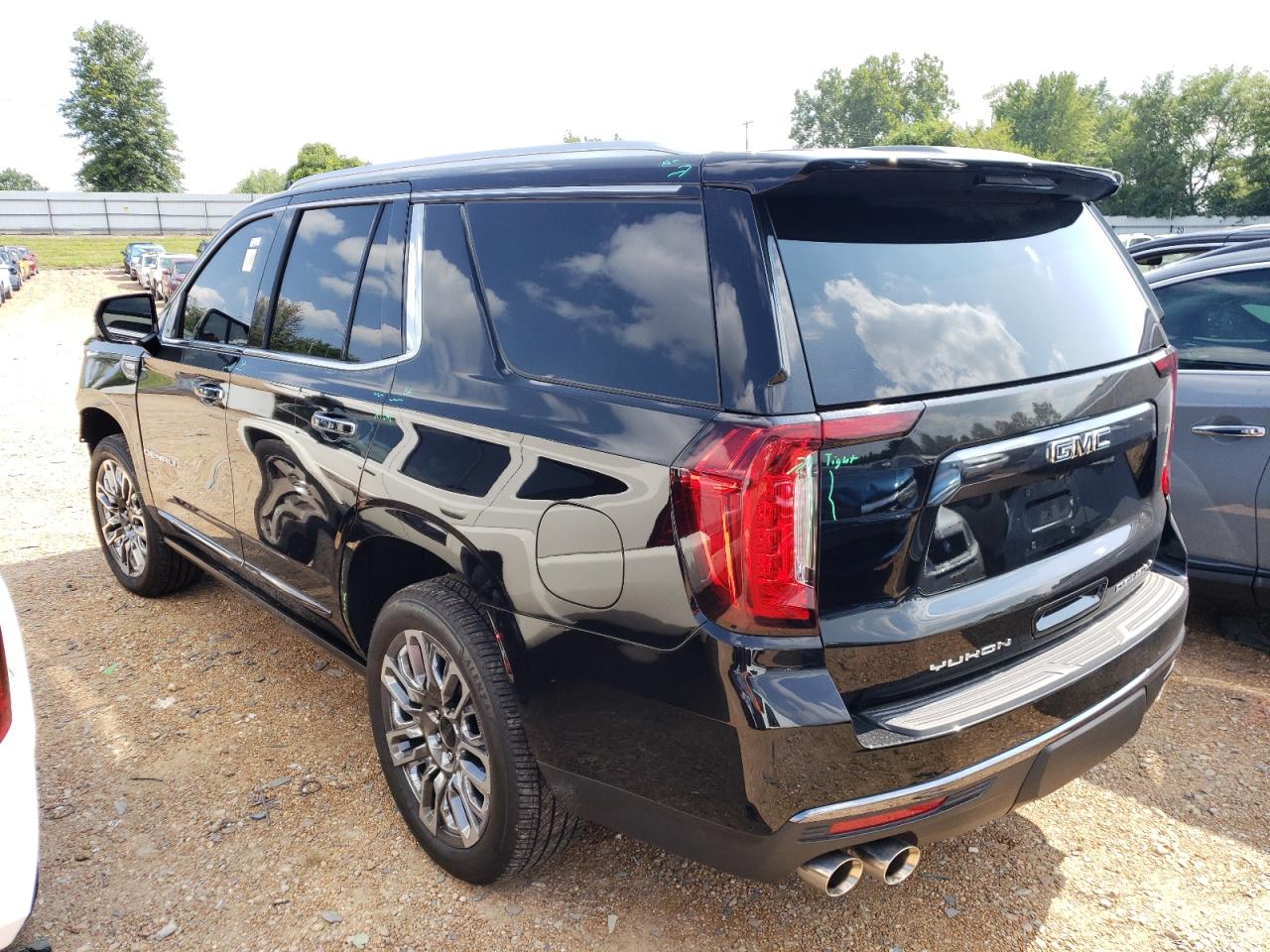 Photo 1 VIN: 1GKS2EKL1PR341330 - GMC YUKON 