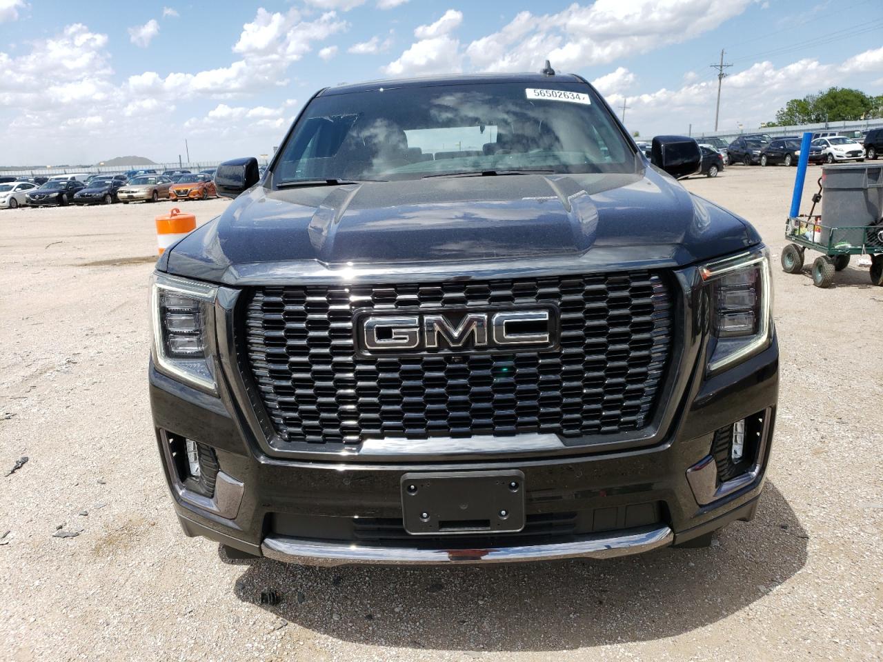 Photo 4 VIN: 1GKS2EKLXRR188949 - GMC YUKON 