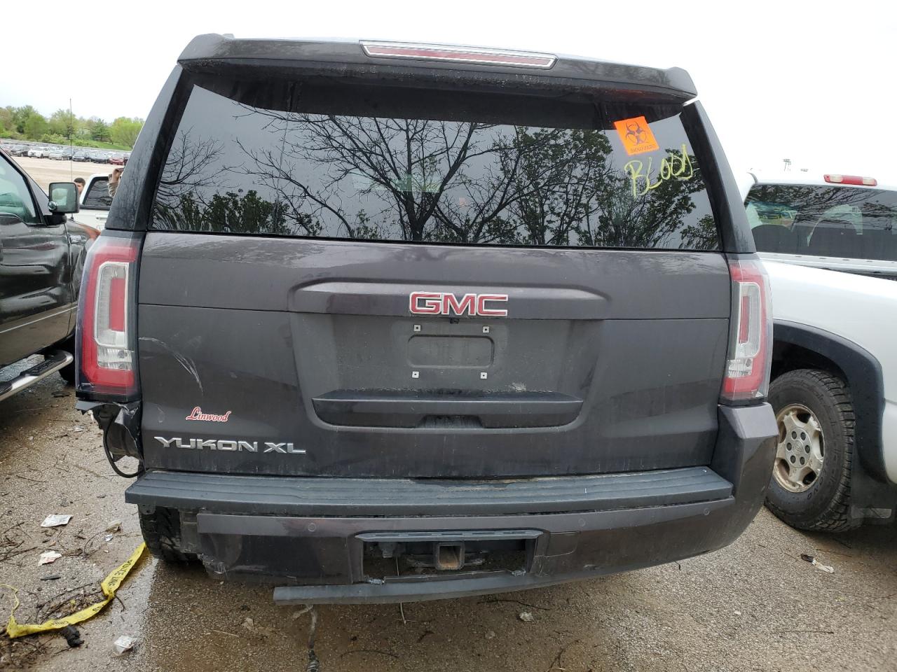 Photo 5 VIN: 1GKS2FKC4GR379205 - GMC YUKON 