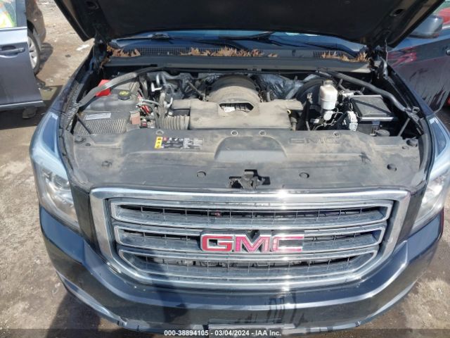 Photo 9 VIN: 1GKS2FKC9JR193747 - GMC YUKON XL 