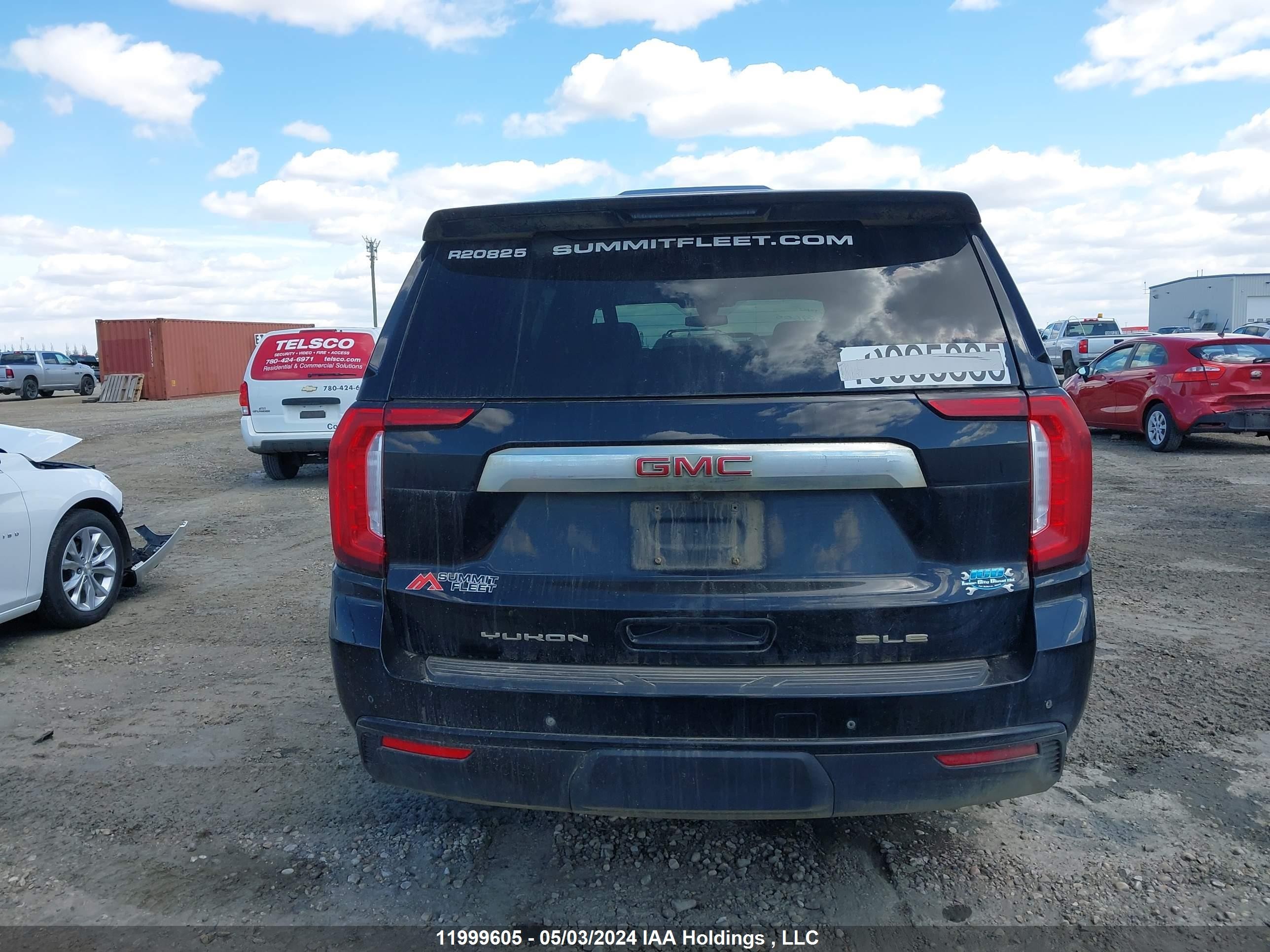 Photo 16 VIN: 1GKS2FKDXNR259477 - GMC YUKON 