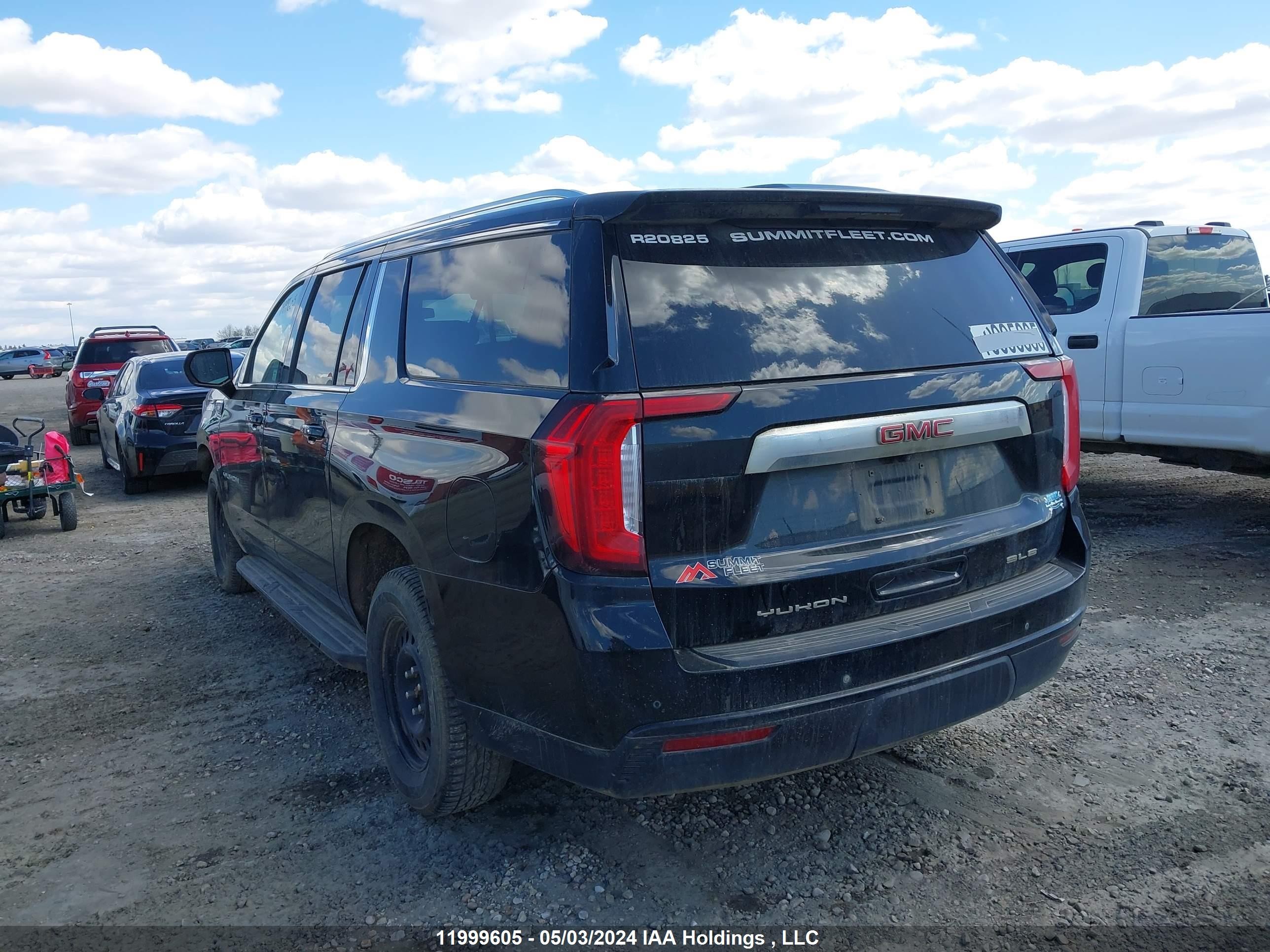 Photo 2 VIN: 1GKS2FKDXNR259477 - GMC YUKON 