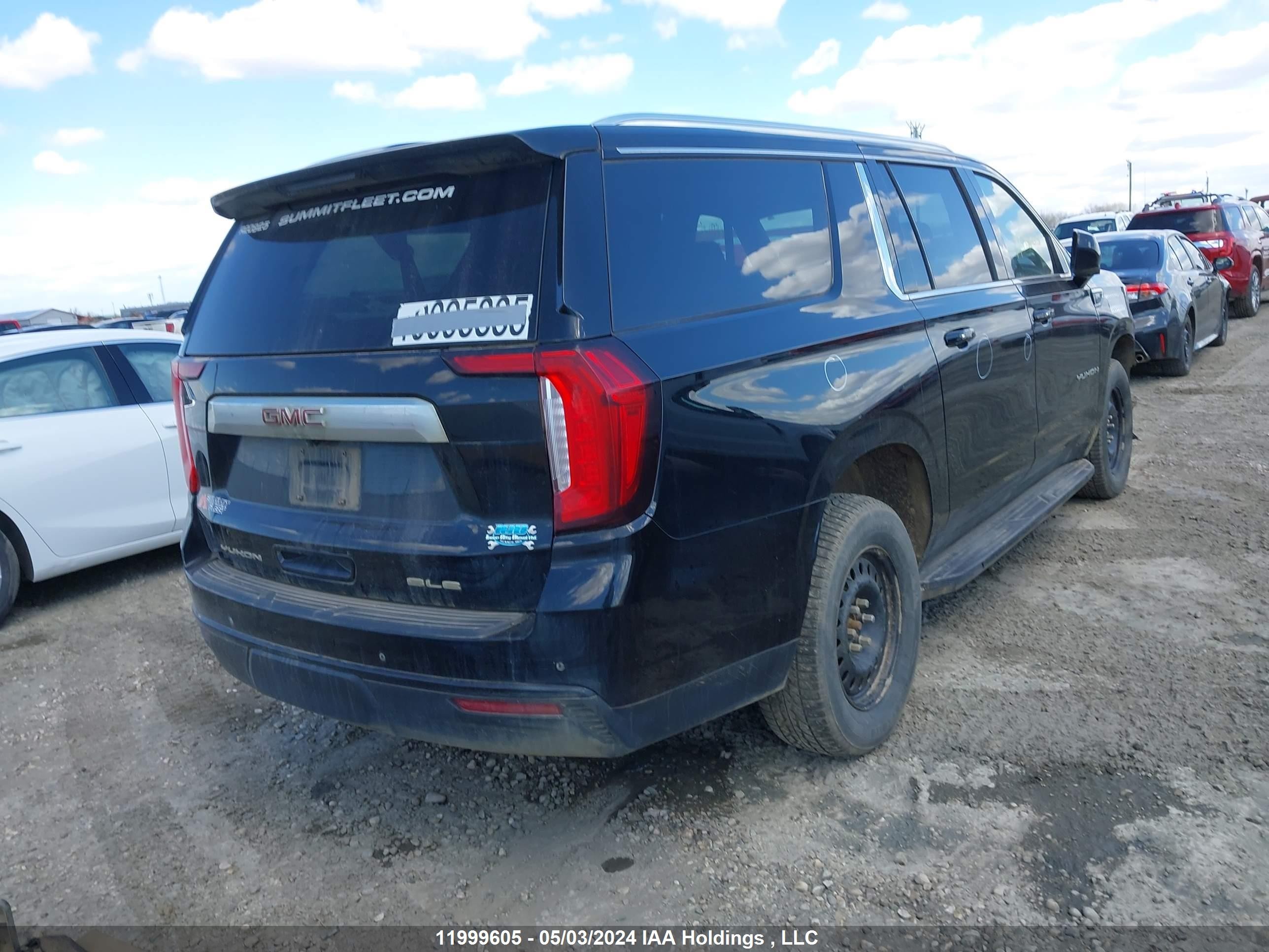 Photo 3 VIN: 1GKS2FKDXNR259477 - GMC YUKON 